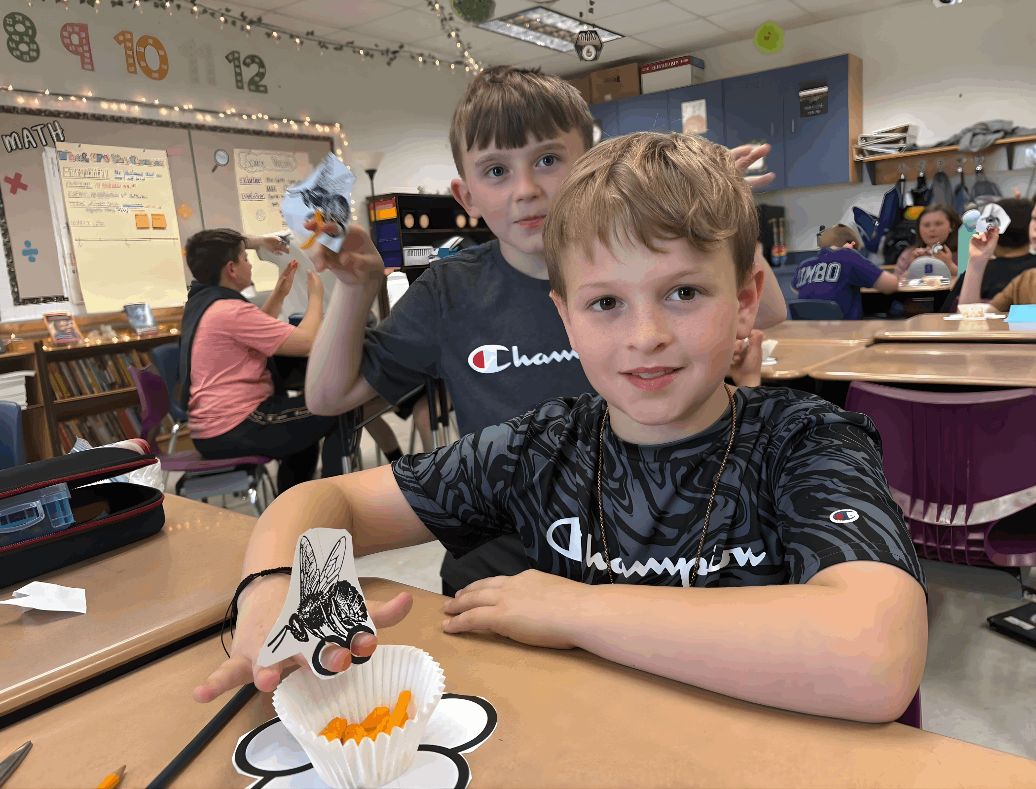 SHES 4th Graders Conduct Fun Pollination Simulation